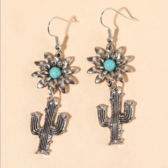 Silver Daisy Cactus Drop Earrings - Picture 5 of 14